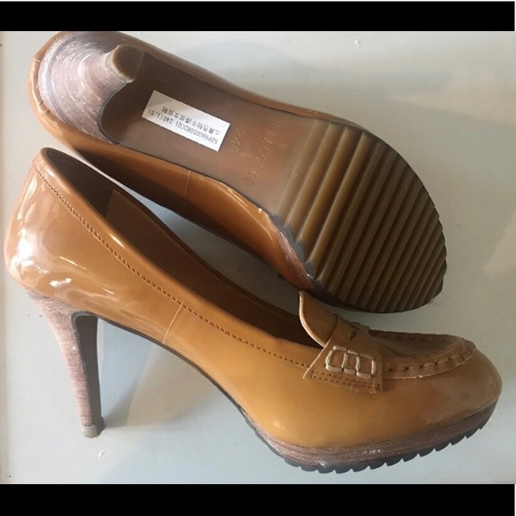 Staccato loafer heel patent leather size 7.5 - Picture 2 of 2